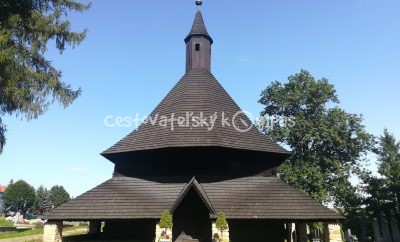 Drevený gotický Kostol Všetkých Svätých
